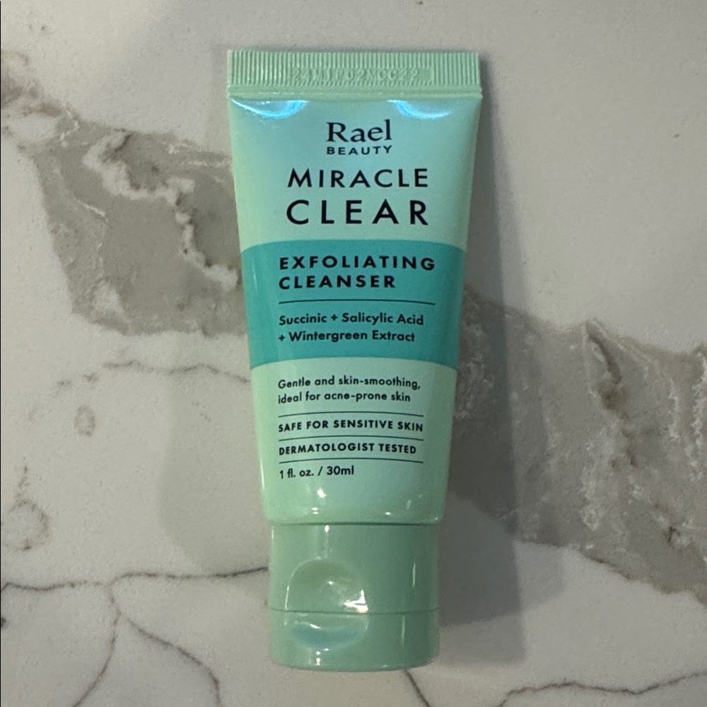 🌸5/$25🌸 Rael Beauty miracle clear exfoliating cleanser